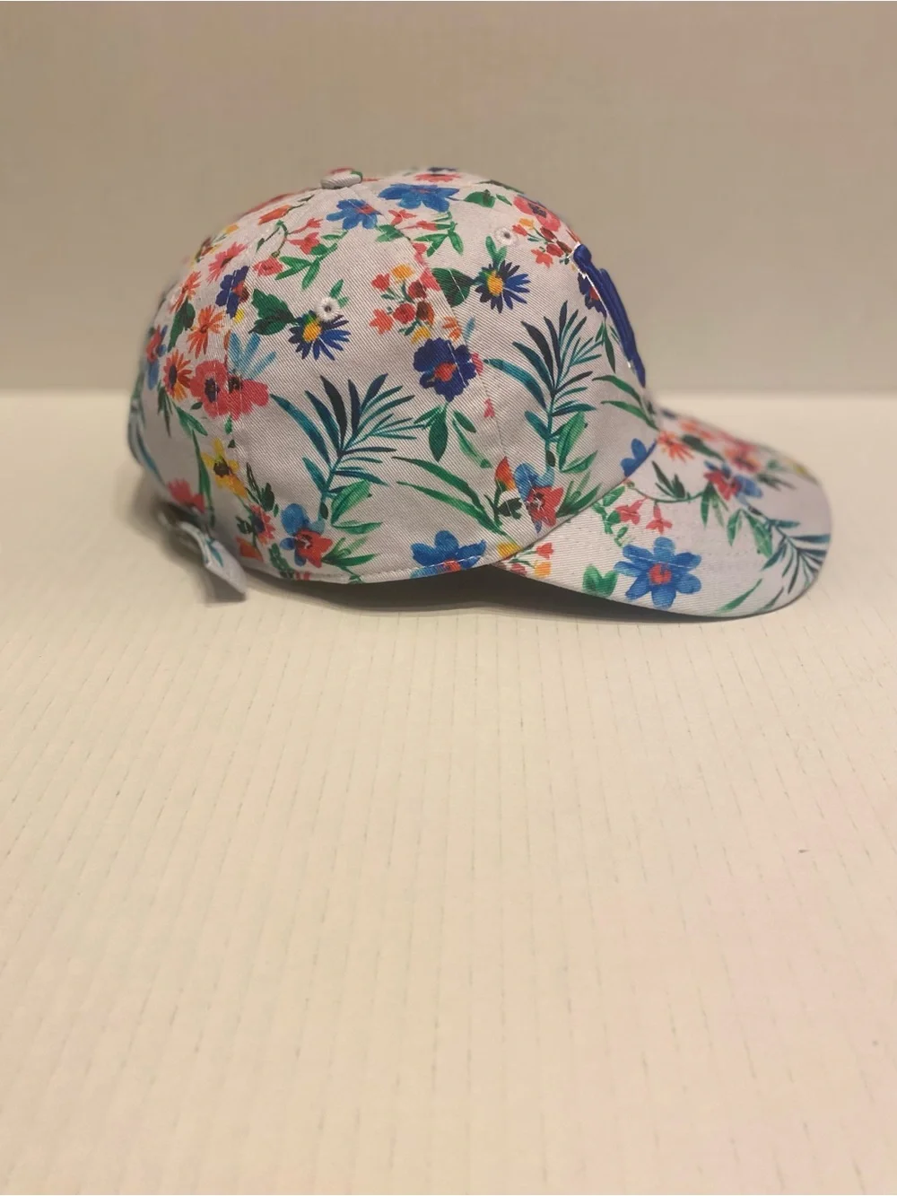 Womens LA Dodgers adjustable Baseball Cap